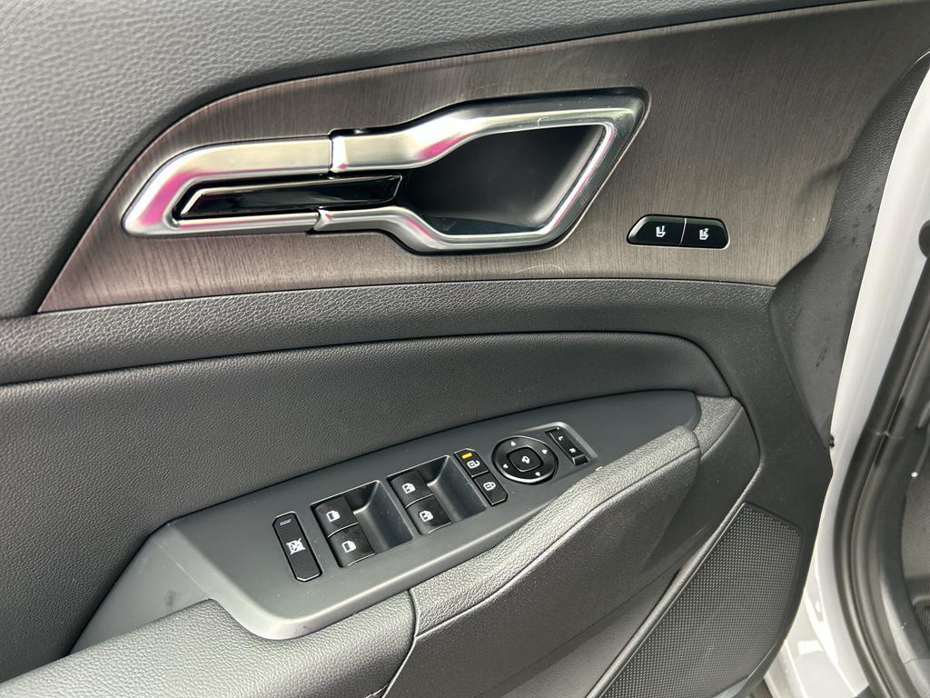 new 2026 Kia Sportage car, priced at $47,850