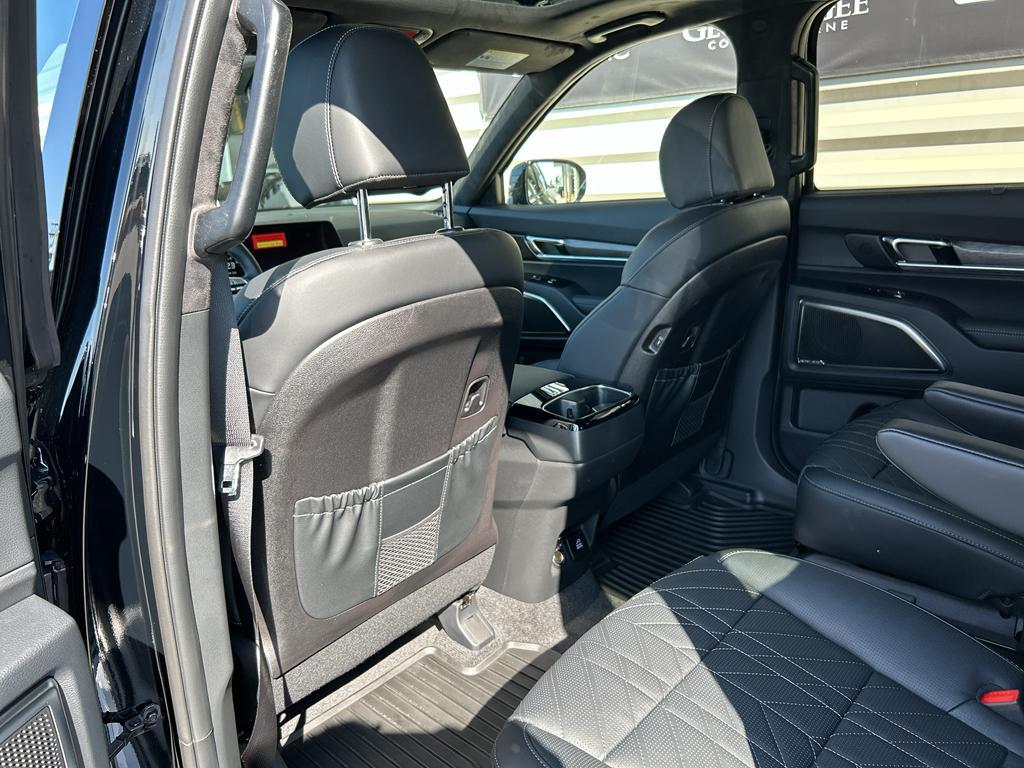 new 2025 Kia Telluride car, priced at $53,155
