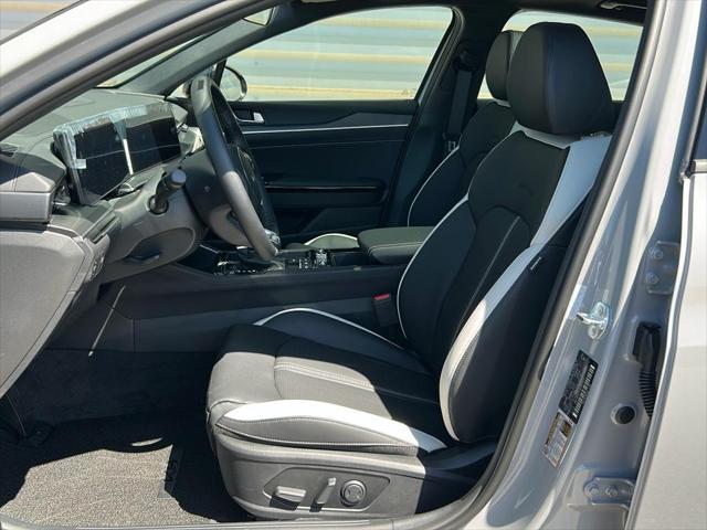 new 2025 Kia K5 car, priced at $33,745