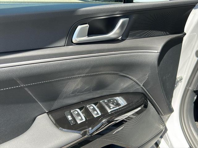new 2025 Kia K5 car, priced at $33,745