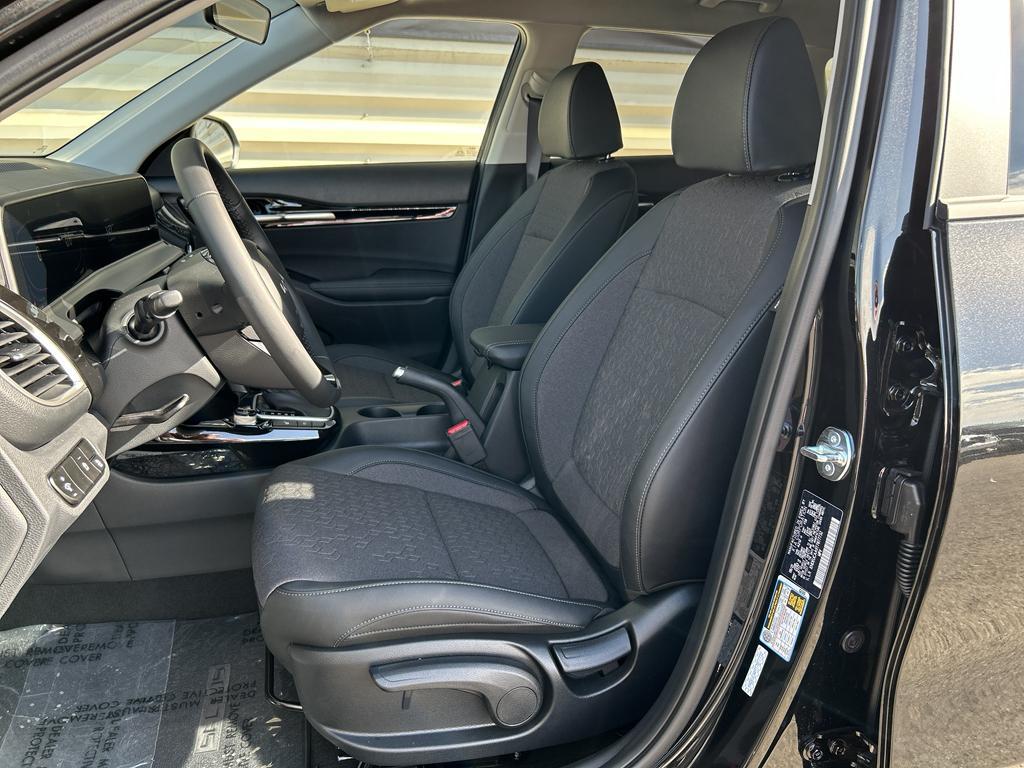 new 2026 Kia Seltos car, priced at $28,190