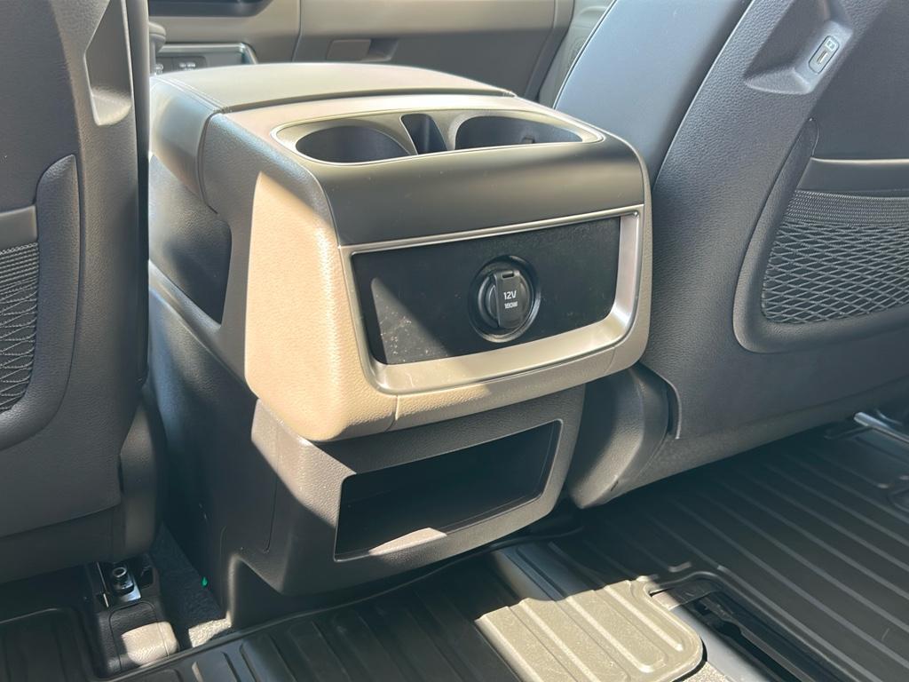 new 2026 Kia Carnival car, priced at $39,095