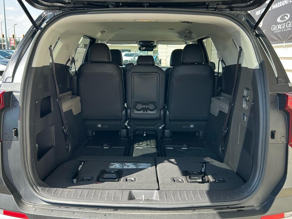 new 2026 Kia Carnival car, priced at $39,095