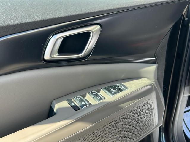 new 2026 Kia Carnival car, priced at $40,595