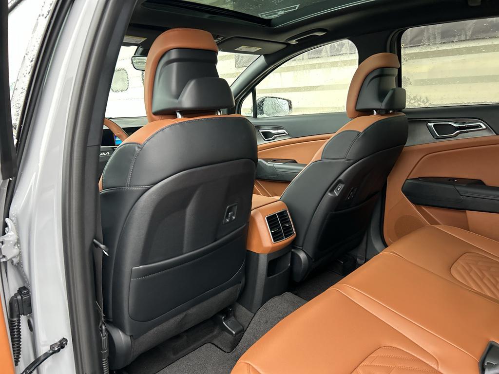 new 2026 Kia Sportage car, priced at $36,555