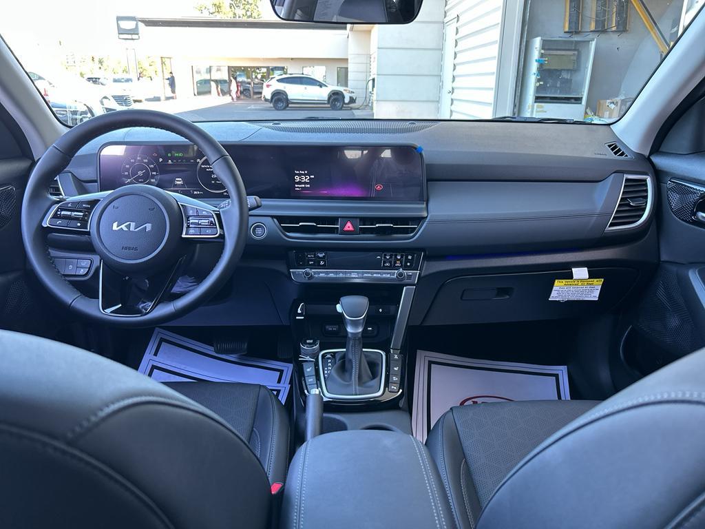 new 2026 Kia Seltos car, priced at $30,295