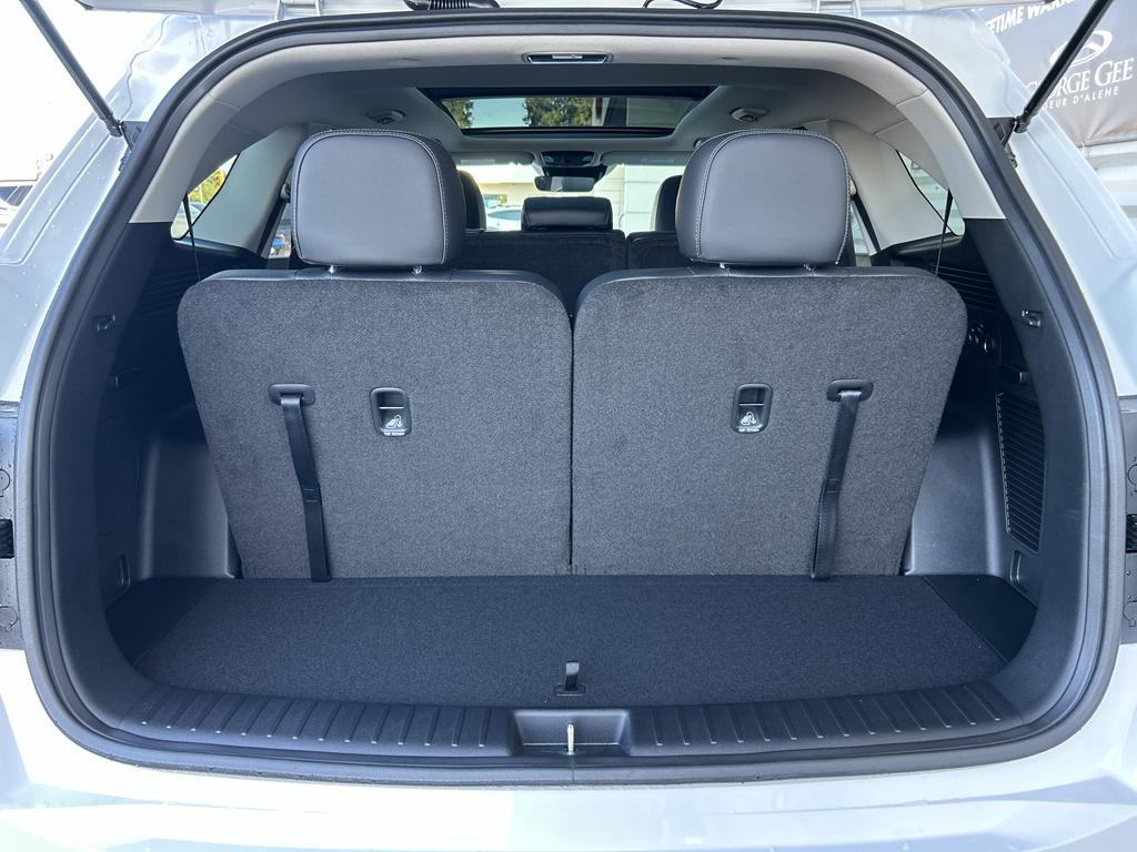 new 2026 Kia Sorento car, priced at $38,095