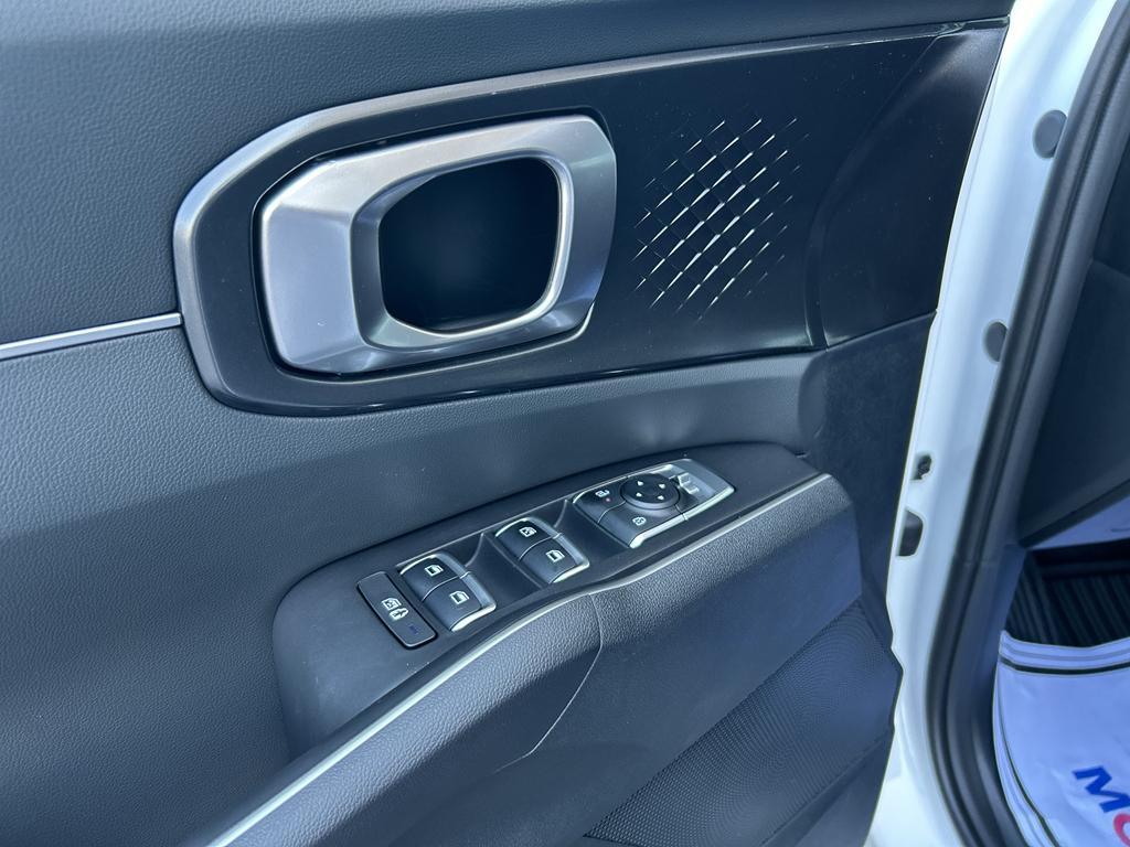 new 2026 Kia Sorento car, priced at $38,095