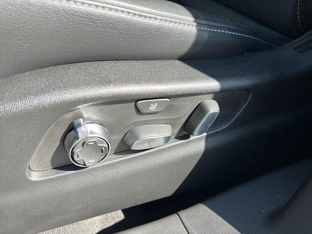 used 2024 Cadillac XT4 car, priced at $44,500