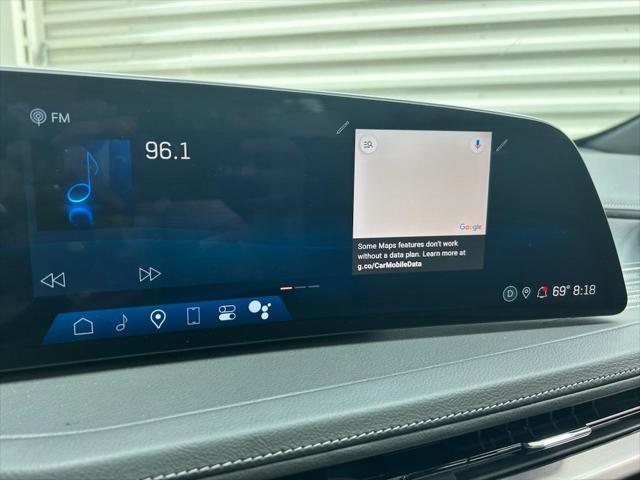 used 2024 Cadillac XT4 car, priced at $43,999