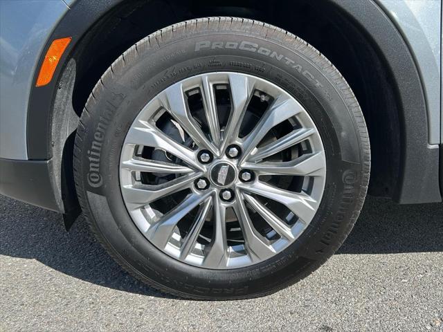 used 2024 Cadillac XT4 car, priced at $44,500