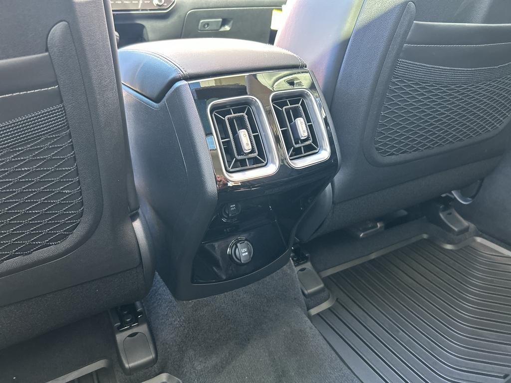 new 2026 Kia Sorento car, priced at $43,225