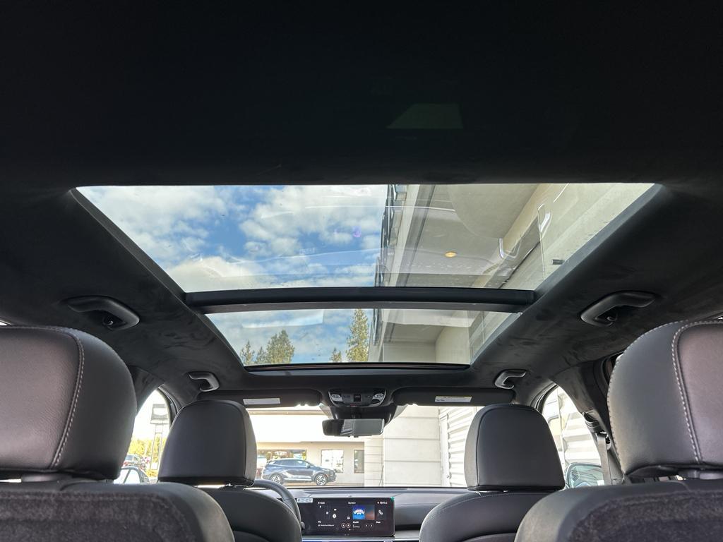 new 2026 Kia Sorento car, priced at $45,300