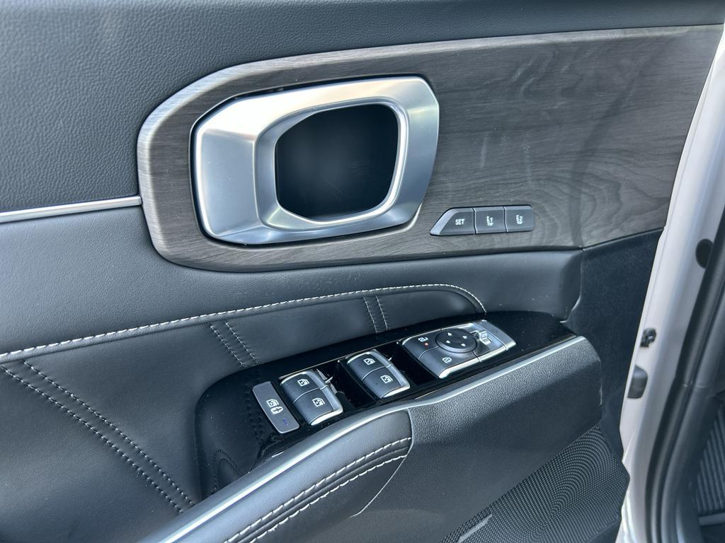 new 2026 Kia Sorento car, priced at $45,300