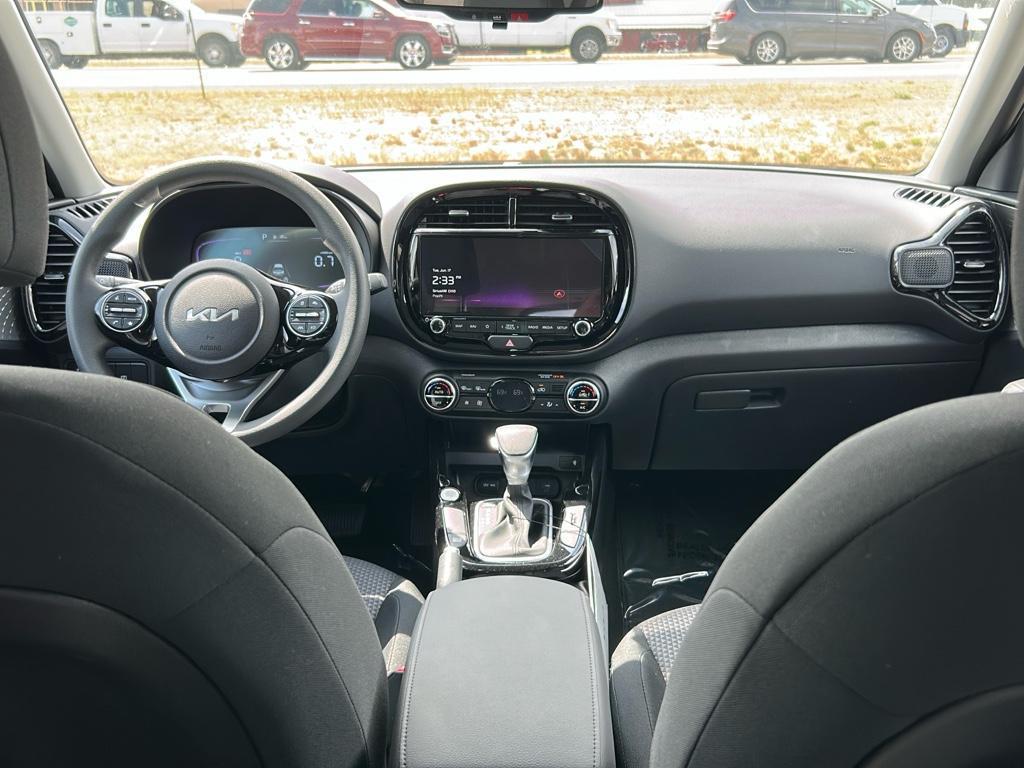 new 2025 Kia Soul car, priced at $23,900
