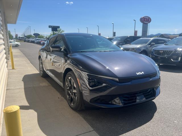 new 2025 Kia EV6 car, priced at $52,340