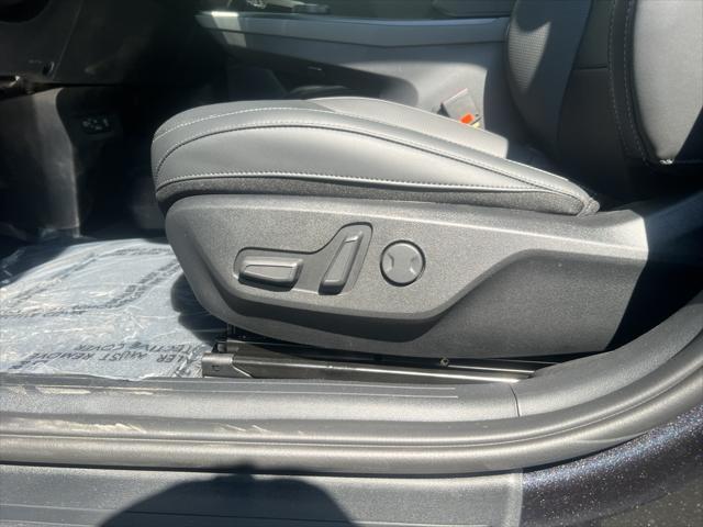 new 2025 Kia EV6 car, priced at $52,340