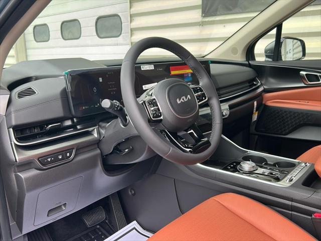 new 2026 Kia Carnival Hybrid car, priced at $55,080