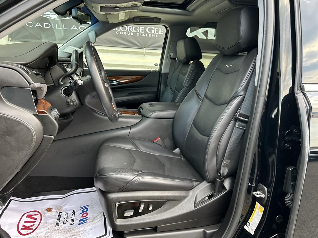 used 2019 Cadillac Escalade car, priced at $41,025