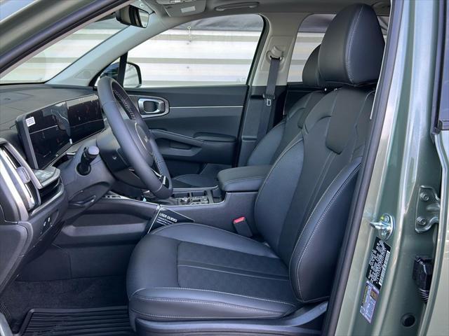 new 2025 Kia Sorento car, priced at $43,660