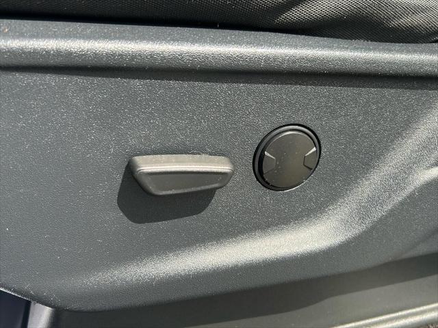 used 2023 Ford F-150 car, priced at $41,999