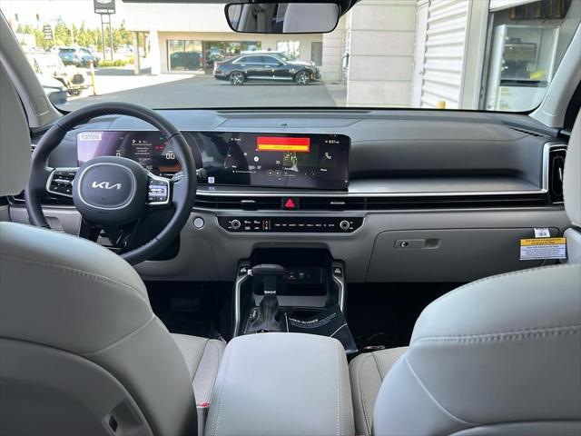 new 2025 Kia Sorento car, priced at $38,030