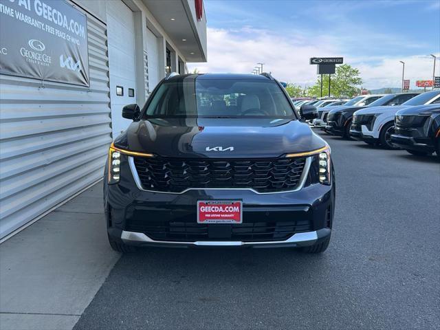 new 2025 Kia Sorento car, priced at $38,030