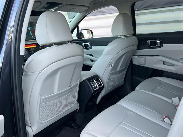 new 2025 Kia Sorento car, priced at $38,030