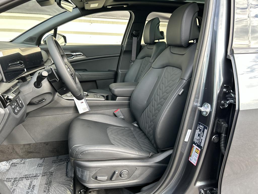 new 2026 Kia Sportage car, priced at $36,165