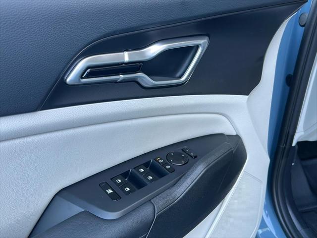 new 2026 Kia Sportage Hybrid car, priced at $35,685