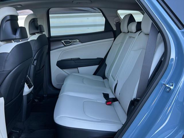new 2026 Kia Sportage Hybrid car, priced at $35,685