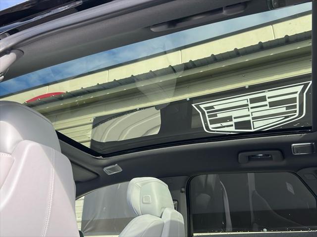 new 2025 Cadillac OPTIQ car, priced at $58,670