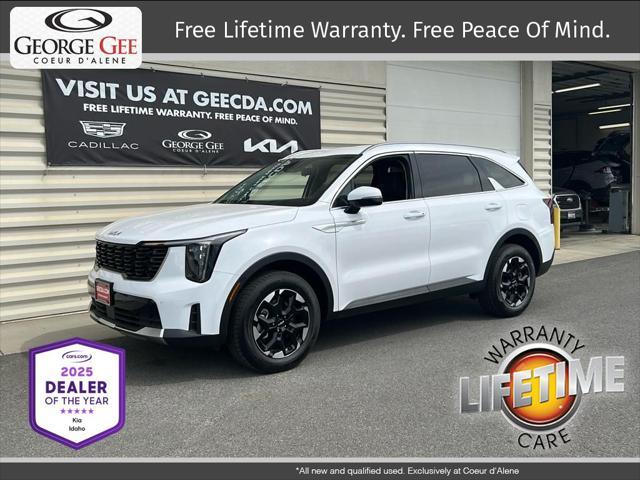 new 2025 Kia Sorento car, priced at $39,175