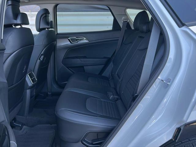 new 2025 Kia Sportage Hybrid car, priced at $40,125