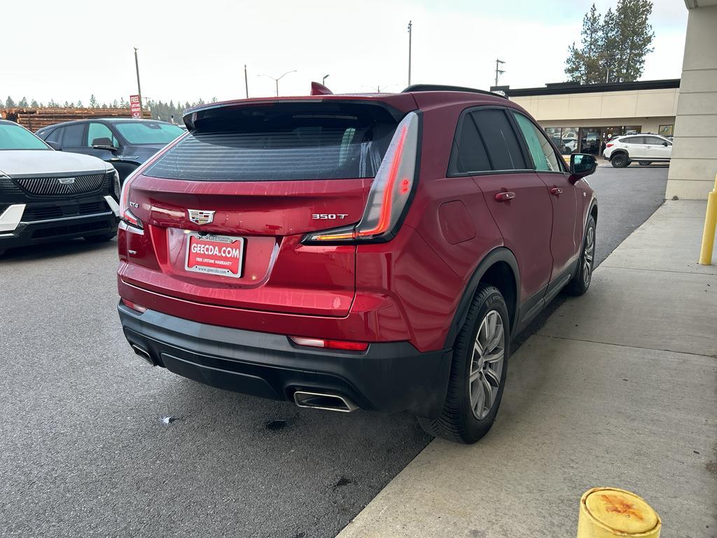 used 2022 Cadillac XT4 car, priced at $31,500
