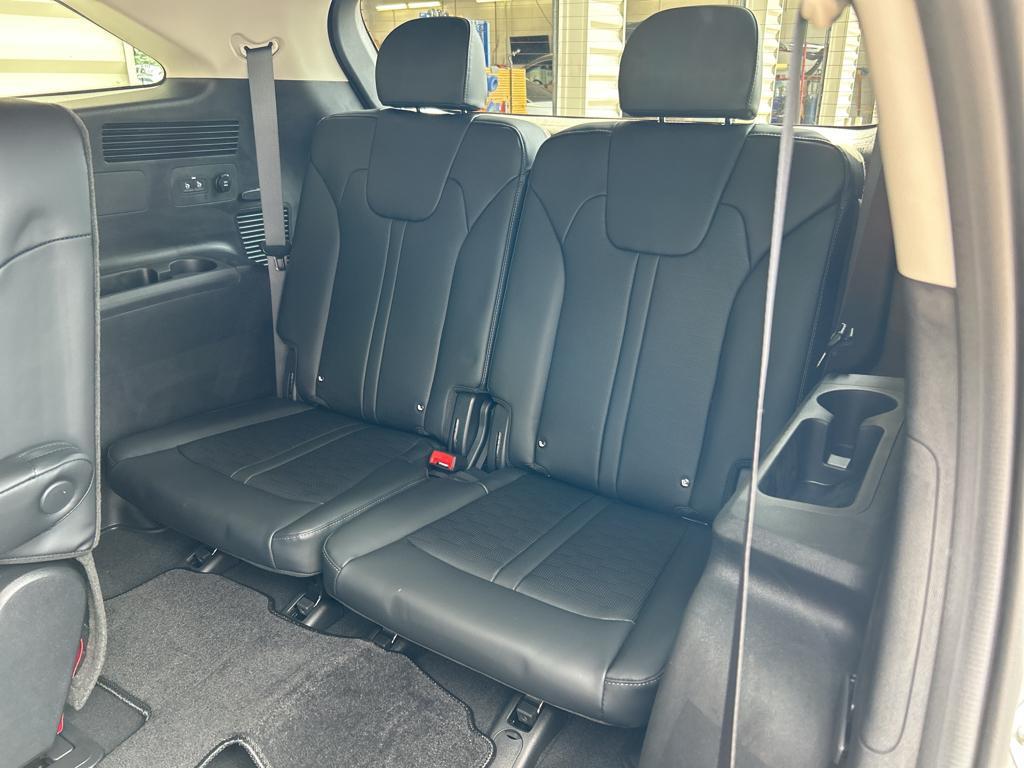 new 2025 Kia Sorento Plug-In Hybrid car, priced at $46,500