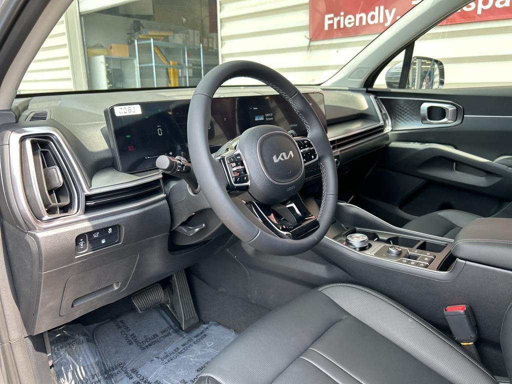 new 2025 Kia Sorento Plug-In Hybrid car, priced at $46,500