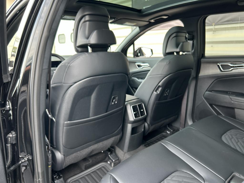 new 2026 Kia Sportage car, priced at $35,585
