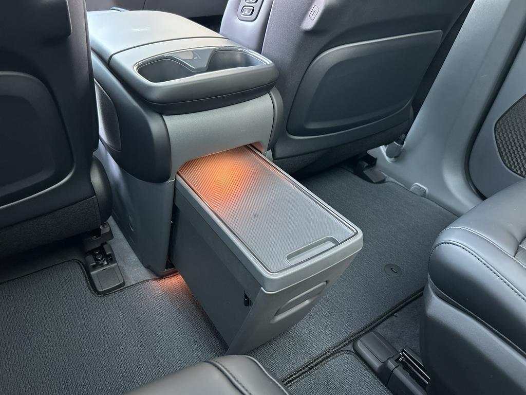 new 2026 Kia EV9 car, priced at $64,075