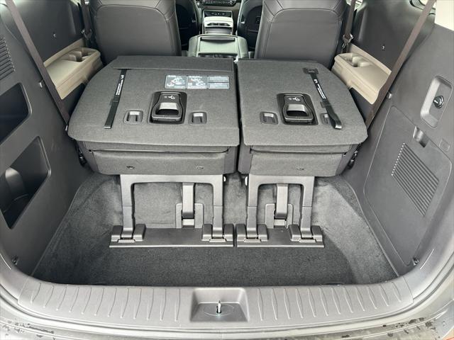 new 2026 Kia Carnival Hybrid car, priced at $44,915