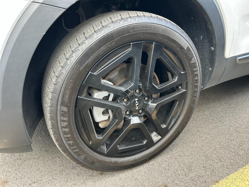 used 2023 Kia Telluride car, priced at $40,999