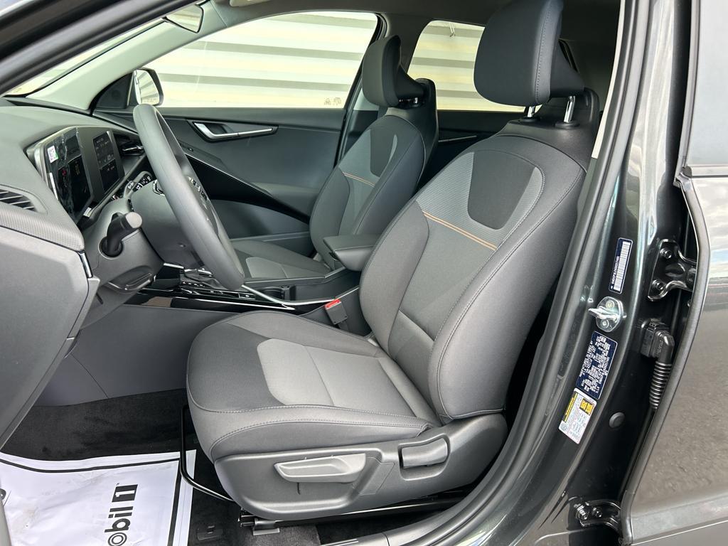 new 2025 Kia Niro car, priced at $26,065