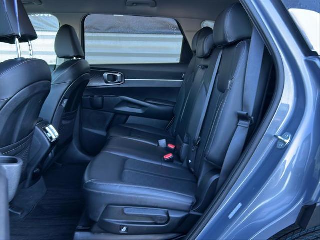 used 2024 Kia Sorento car, priced at $34,000