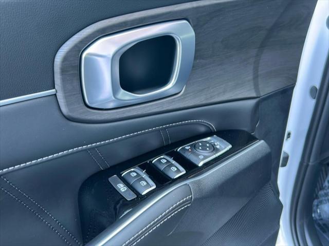 new 2025 Kia Sorento car, priced at $45,875