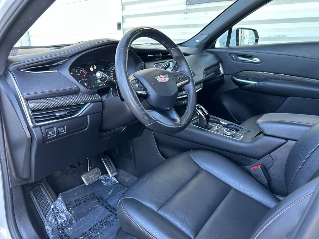 used 2023 Cadillac XT4 car, priced at $34,900