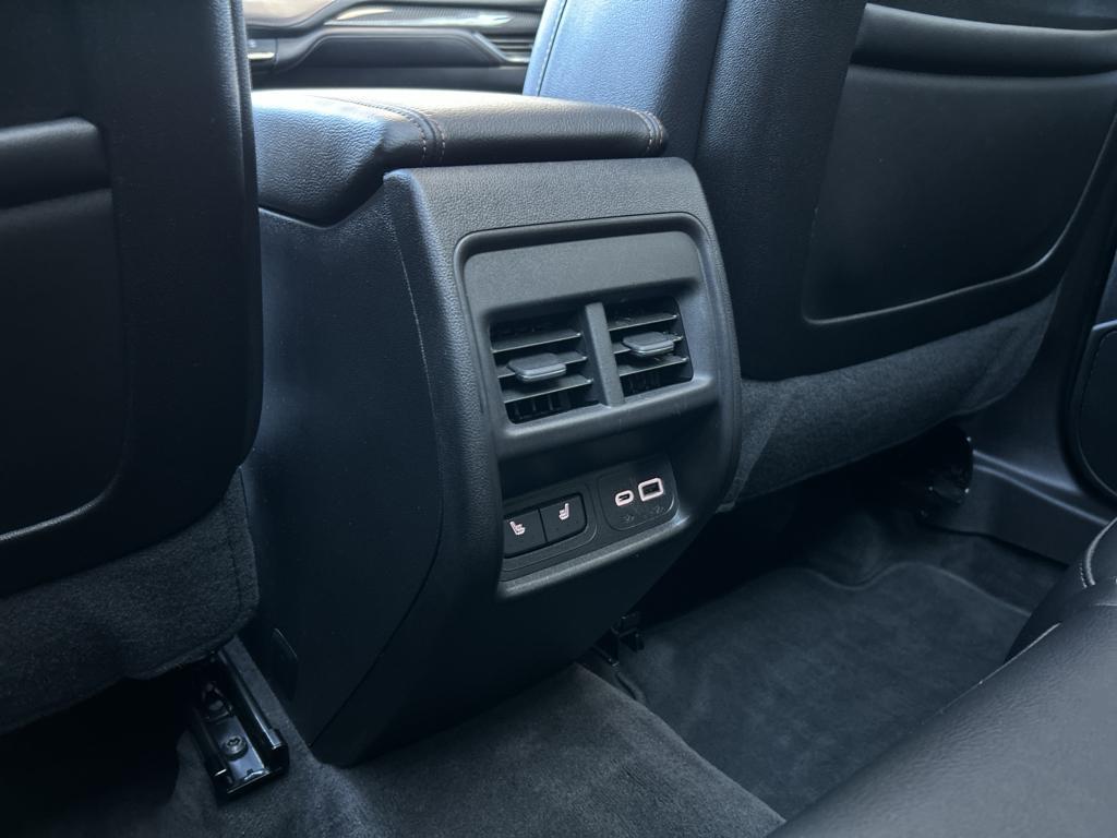 used 2023 Cadillac XT4 car, priced at $34,900