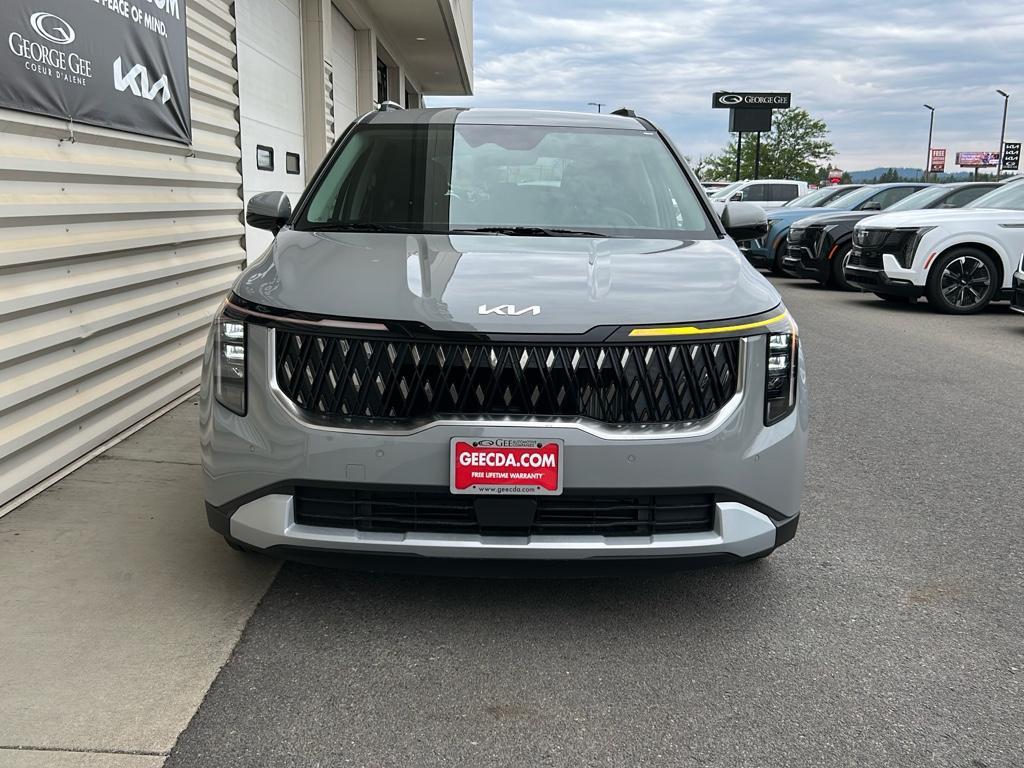 new 2026 Kia Carnival Hybrid car, priced at $43,885