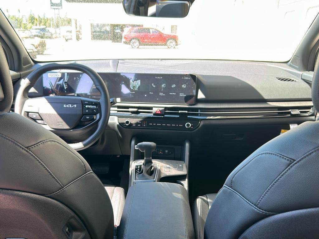 new 2026 Kia Sportage car, priced at $32,335