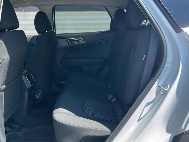 new 2025 Kia Sportage Hybrid car, priced at $31,305