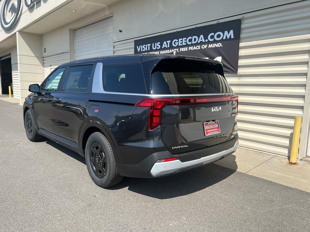 new 2026 Kia Carnival car, priced at $39,220